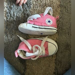 Baby converse shoes bunk - newborn 0-3 months